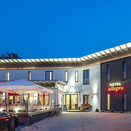 Hotel Allegro Хальберштадт Экстерьер фото